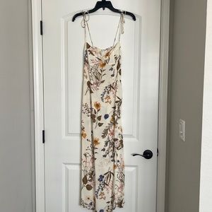 Reformation Kourtney Dress in Frolic